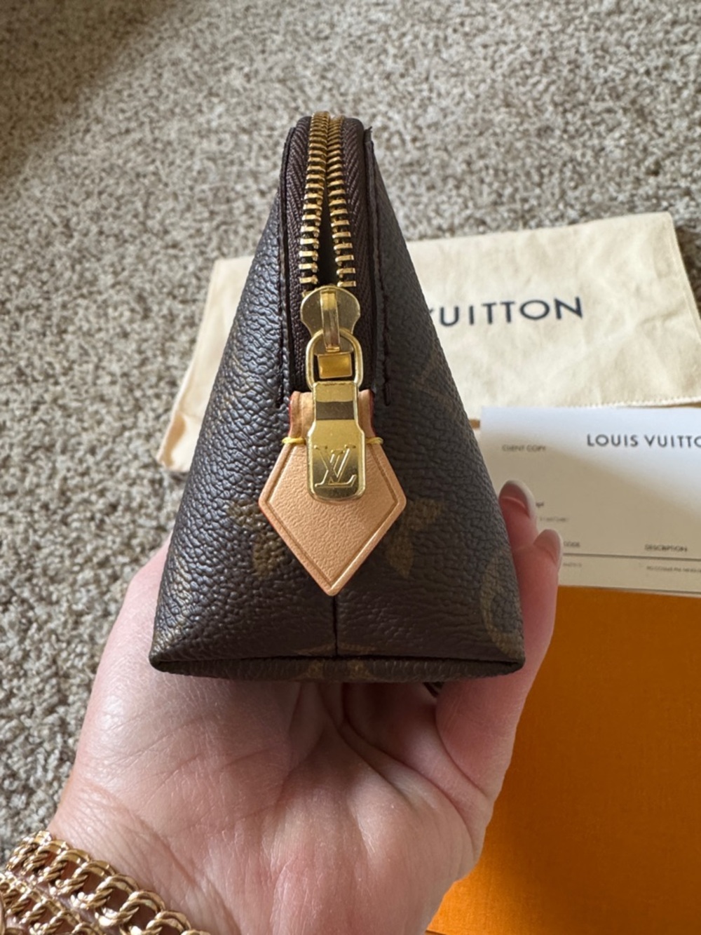 Authentic Louis Vuitton cosmetics pouch - Picture 4 of 5